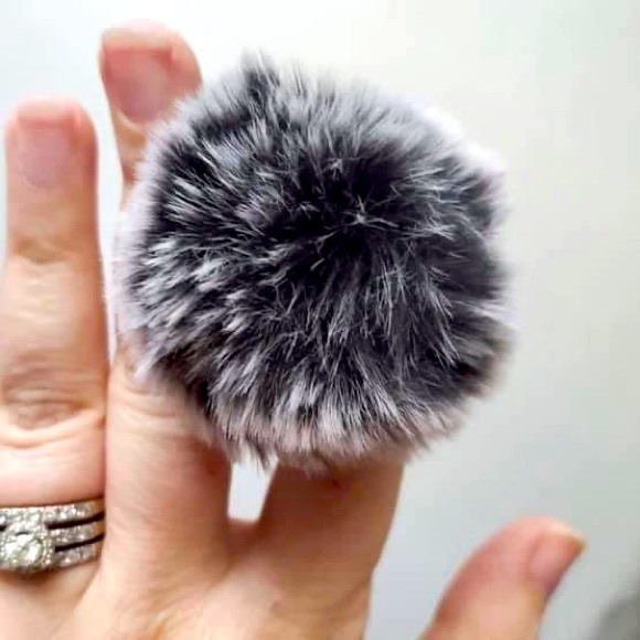 Pop socket - Picture 1 of 1